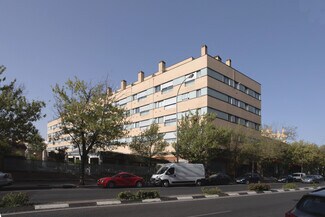 Plus de détails pour Calle de Silvano, 100, Madrid - Local commercial à louer