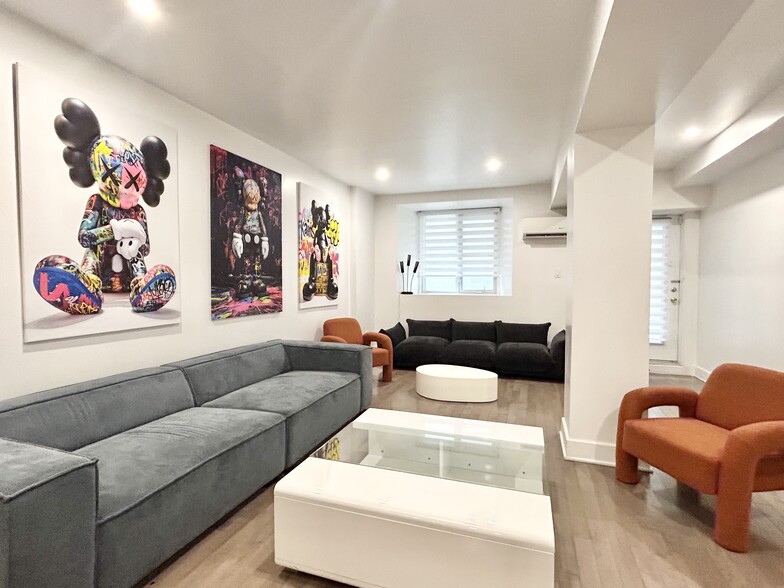 211 Rue de la Commune O, Montréal, QC à vendre - Photo de l’immeuble – Image 3 sur 8