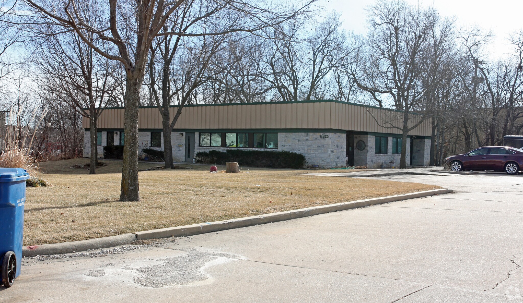 6815 W 152nd Ter, Overland Park, KS à louer Photo principale– Image 1 sur 10