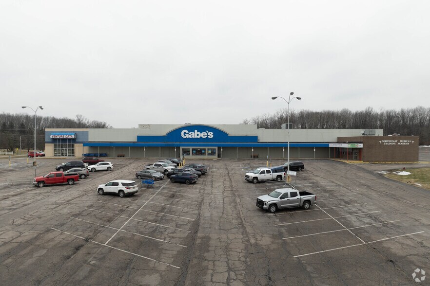 1830 E Main St, Kent, OH à louer - Photo de l’immeuble – Image 1 sur 1