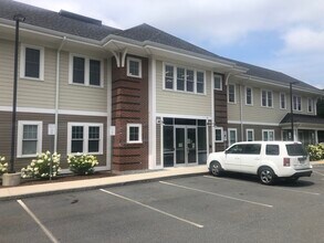 120 Boston Rd, Groton, MA à louer Photo de l’immeuble– Image 1 sur 4