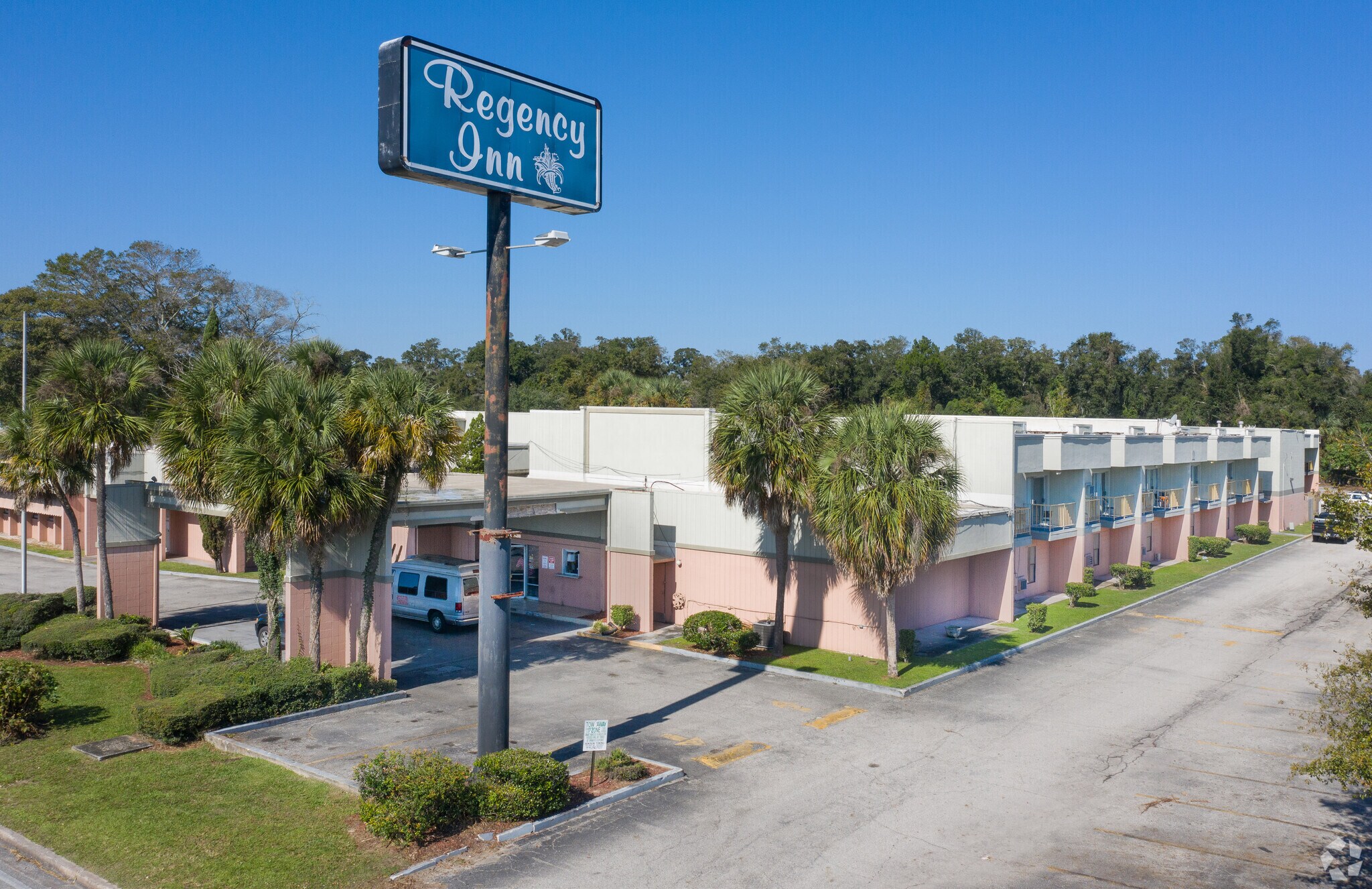 6237 Arlington Expy, Jacksonville, FL à vendre Photo principale– Image 1 sur 8