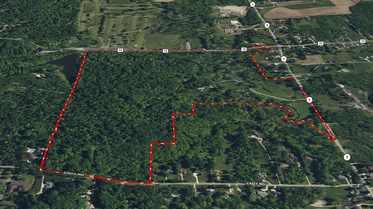 19345 Ridge Rd, North Royalton, OH à vendre Photo principale– Image 1 sur 40