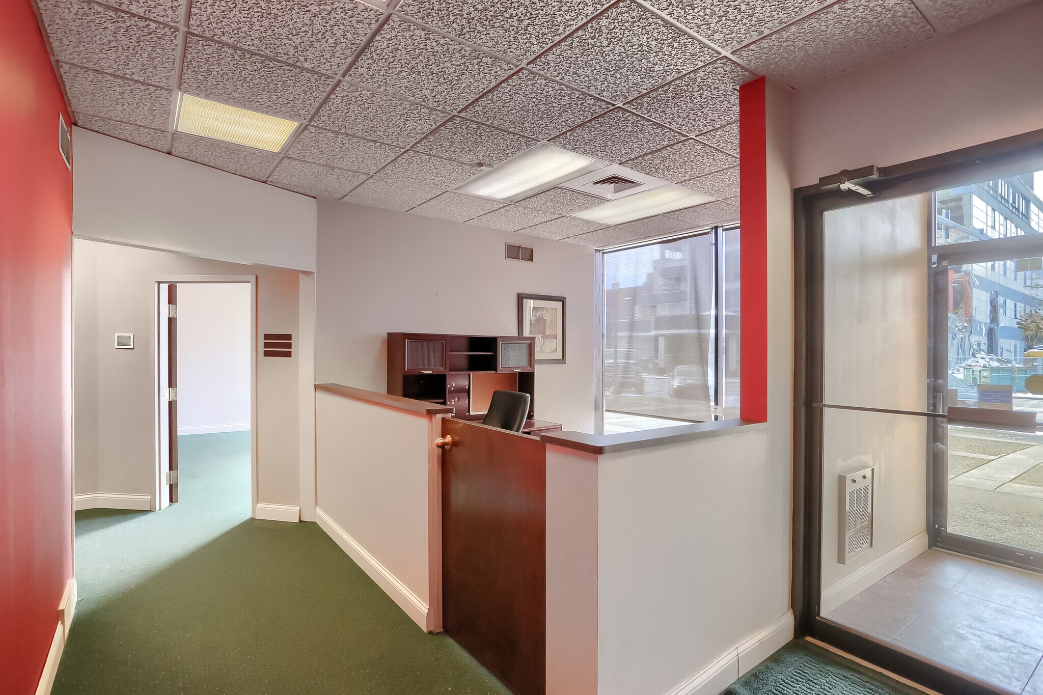 2-32 N Mill St, New Castle, PA à louer Photo intérieure– Image 1 sur 30