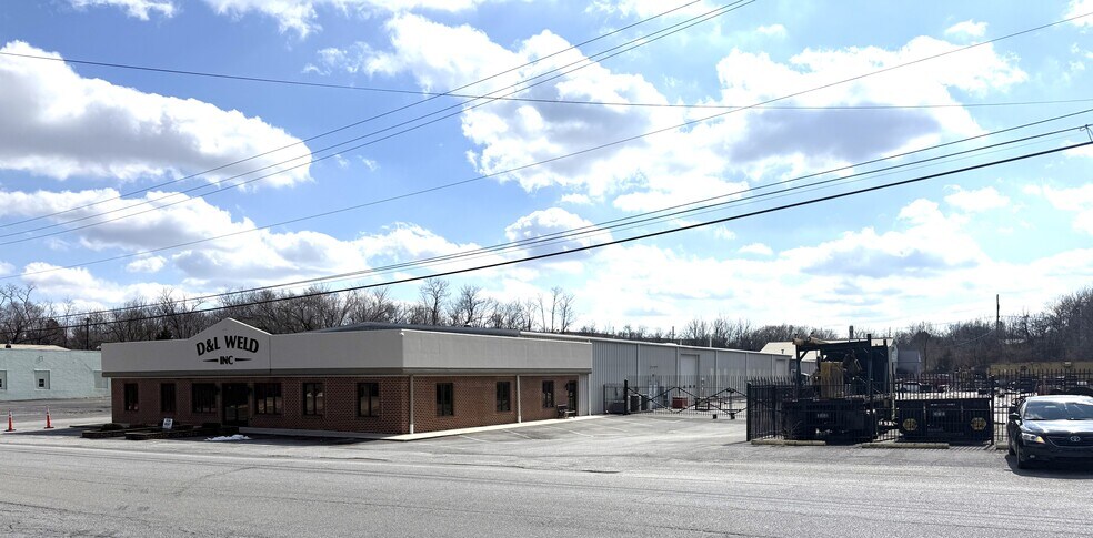 301 Wilson St, Martinsburg, WV à louer - Photo de l’immeuble – Image 1 sur 8