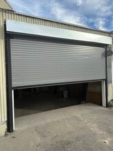 3008 W Hyde Park Blvd, Los Angeles, CA à louer Photo de l’immeuble– Image 1 sur 2