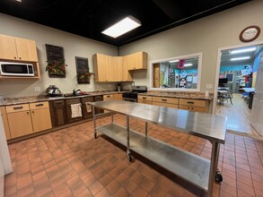 58956 Van Dyke Rd, Washington, MI à louer Photo intérieure– Image 2 sur 21