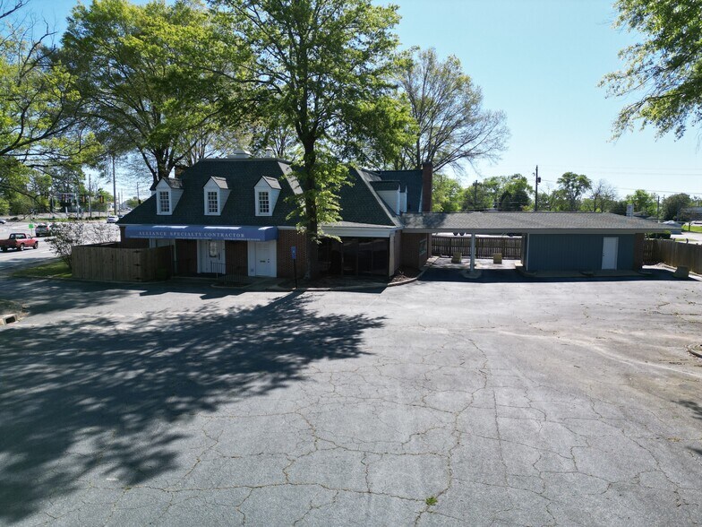 4425 Holly Ave, Columbus, GA à louer - Photo de l’immeuble – Image 1 sur 3