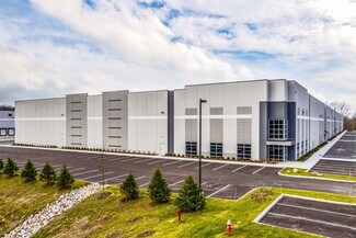 Plus de détails pour Erico Dr, Solon, OH - Industriel/Logistique à louer