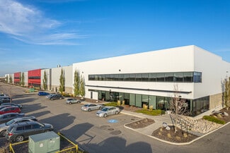 Plus de détails pour 15804-15836 142 St NW, Edmonton, AB - Industriel/Logistique à louer