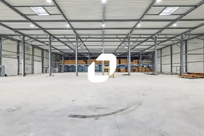 Plus de détails pour Local d'activités à louer