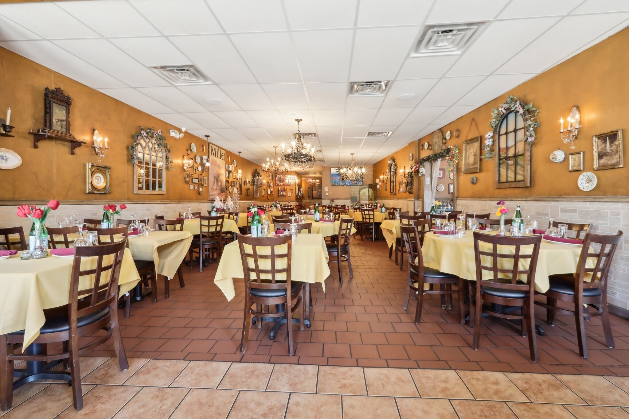 359-361 Bloomfield Ave, Caldwell, NJ à vendre Photo intérieure– Image 1 sur 32