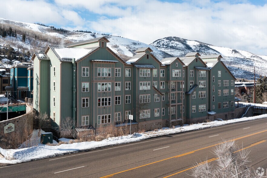 900 Main St, Park City, UT à louer - Photo de l’immeuble – Image 3 sur 4