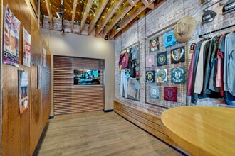 4223-4225 30th St, San Diego, CA à louer Photo intérieure– Image 2 sur 7