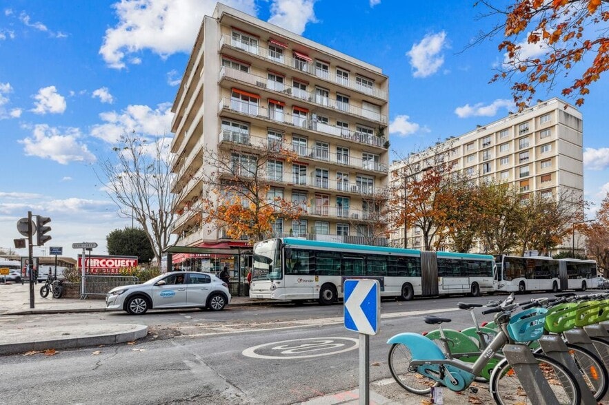 100 Rue De Sèvres, Boulogne-Billancourt à louer - Photo de l’immeuble – Image 1 sur 9