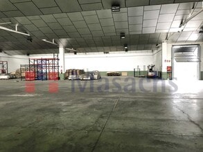 Industriel/Logistique dans Rubí, Barcelona à louer Photo intérieure– Image 2 sur 14