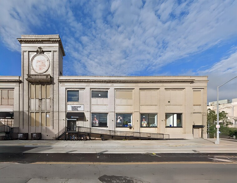 1100 Washington Ave, Brooklyn, NY à louer - Photo principale – Image 1 sur 2