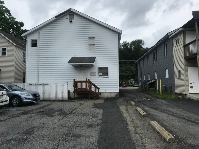 364 N Courtland St, East Stroudsburg, PA à vendre - Autre – Image 2 sur 15