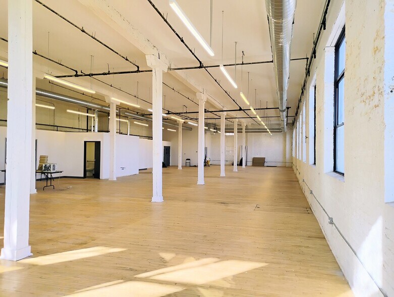 424 N Oakley Blvd, Chicago, IL à louer - Photo intérieure – Image 3 sur 8