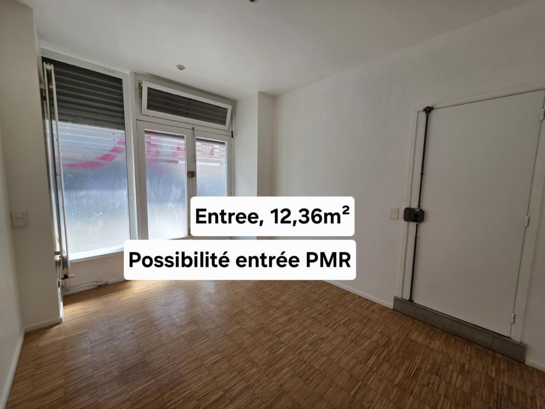 Local commercial dans Paris à vendre Photo intérieure– Image 1 sur 9