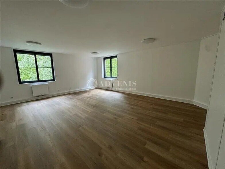 Bureau dans Lognes à louer - Photo intérieure – Image 3 sur 5