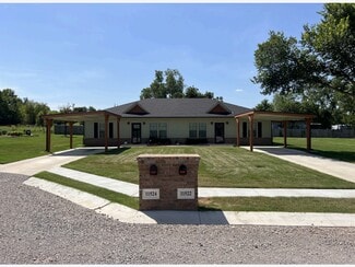 Plus de détails pour 11514-11529 Cottage Ln, Jones, OK - Logement à vendre