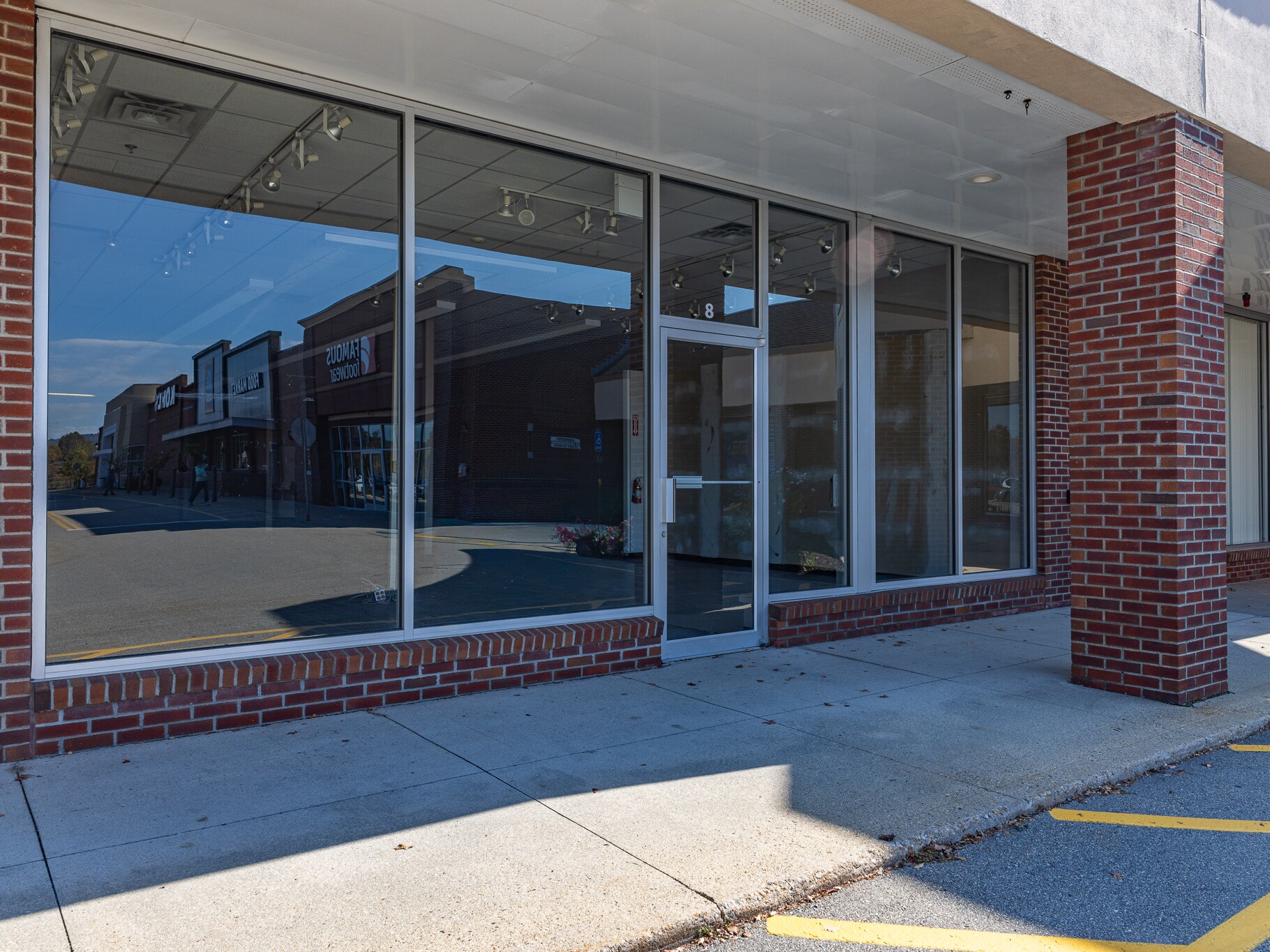 430 West St, Keene, NH à louer Photo intérieure– Image 1 sur 3