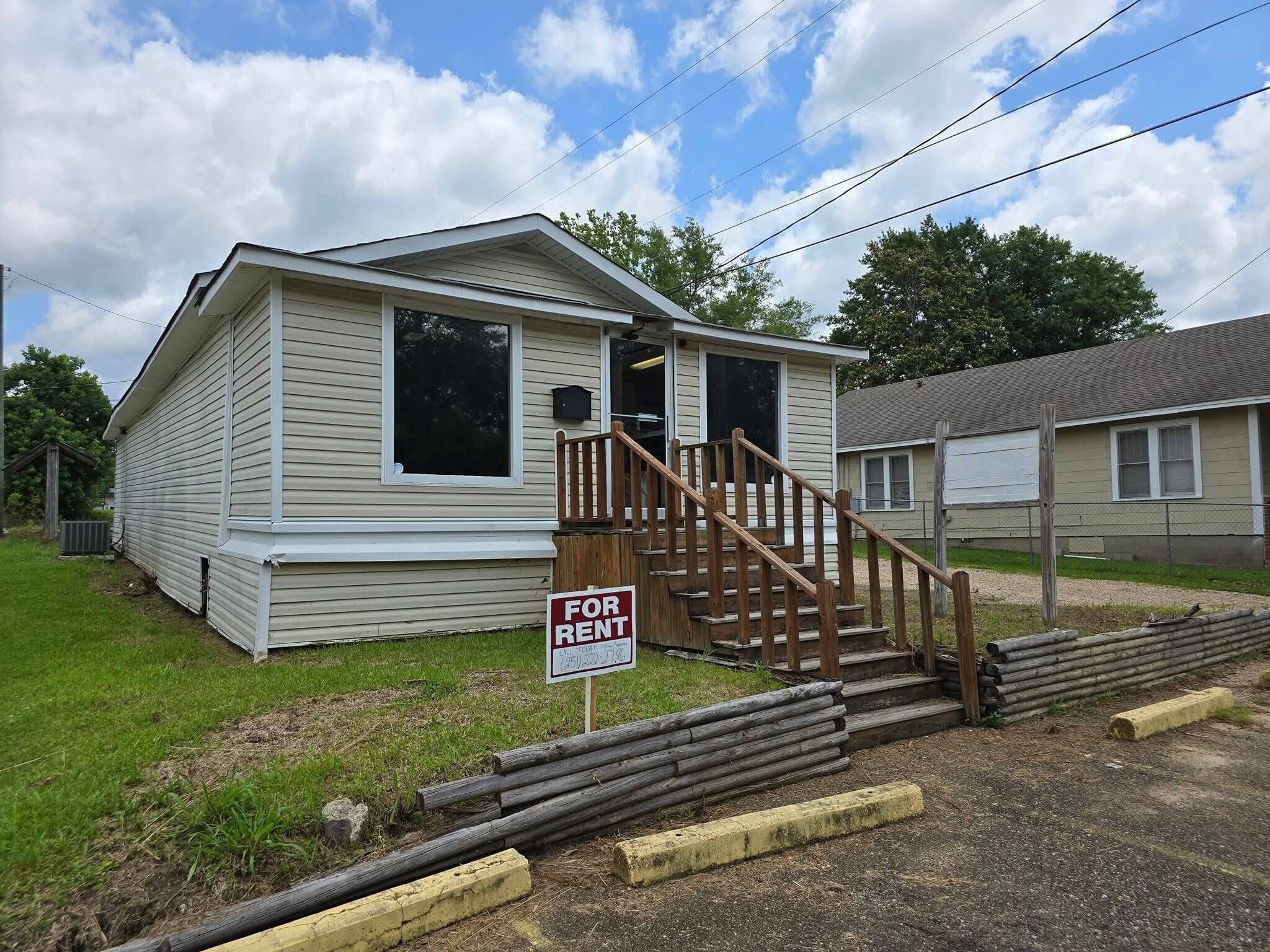 1317 W 4th St, Laurel, MS à louer Photo de l’immeuble– Image 1 sur 12