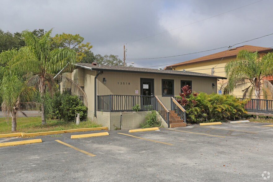 13518 N Florida Ave, Tampa, FL à vendre - Photo de l’immeuble – Image 3 sur 17
