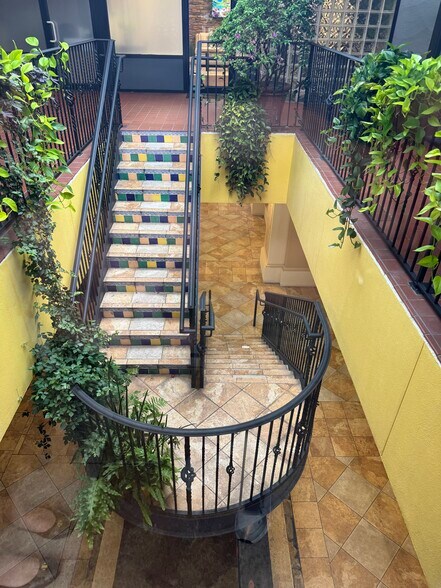 228 N Park Ave, Winter Park, FL à louer - Photo de l’immeuble – Image 2 sur 16