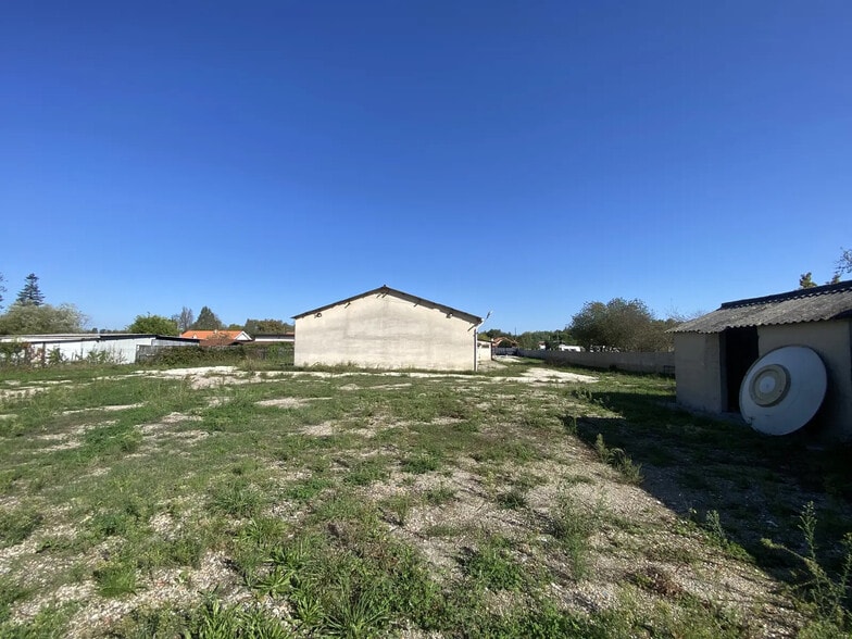 112 Avenue De L'Alouette, Mérignac à louer - Photo de l’immeuble – Image 1 sur 5