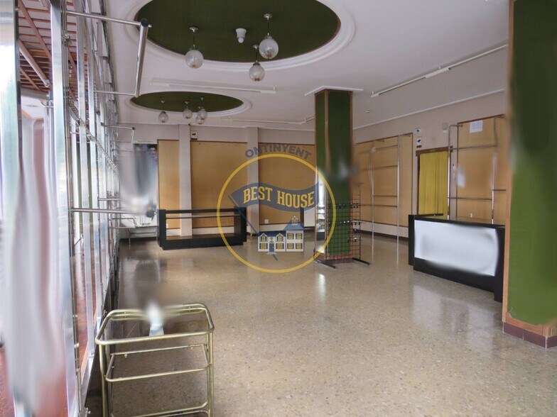 Local commercial dans Ontinyent, Valencia à louer - Photo de l’immeuble – Image 3 sur 12