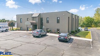 Plus de détails pour 918 Youngstown Warren Rd, Niles, OH - Bureau à vendre
