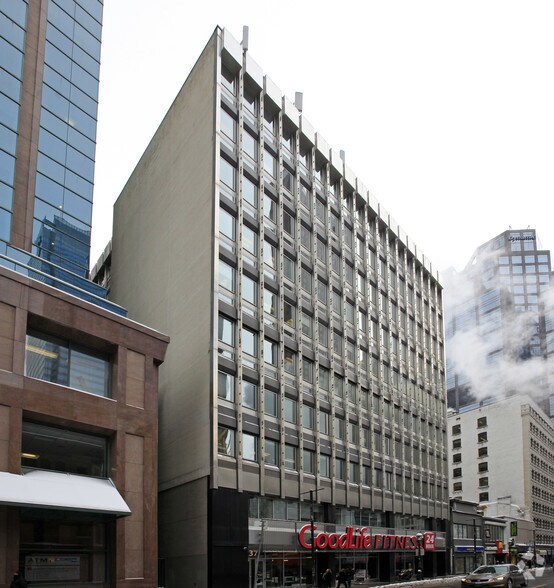 74 Victoria St and 137 Yonge St, Toronto, ON à louer - Photo de l’immeuble – Image 3 sur 5