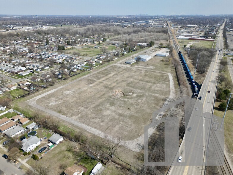 6900 Pardee Rd, Taylor, MI à vendre - Photo de l’immeuble – Image 2 sur 9