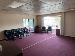 4420 Easton Dr, Bakersfield, CA à louer Photo intérieure– Image 2 sur 6