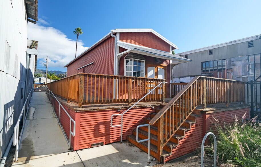 42 Helena Ave, Santa Barbara, CA à vendre - Photo de l’immeuble – Image 2 sur 8