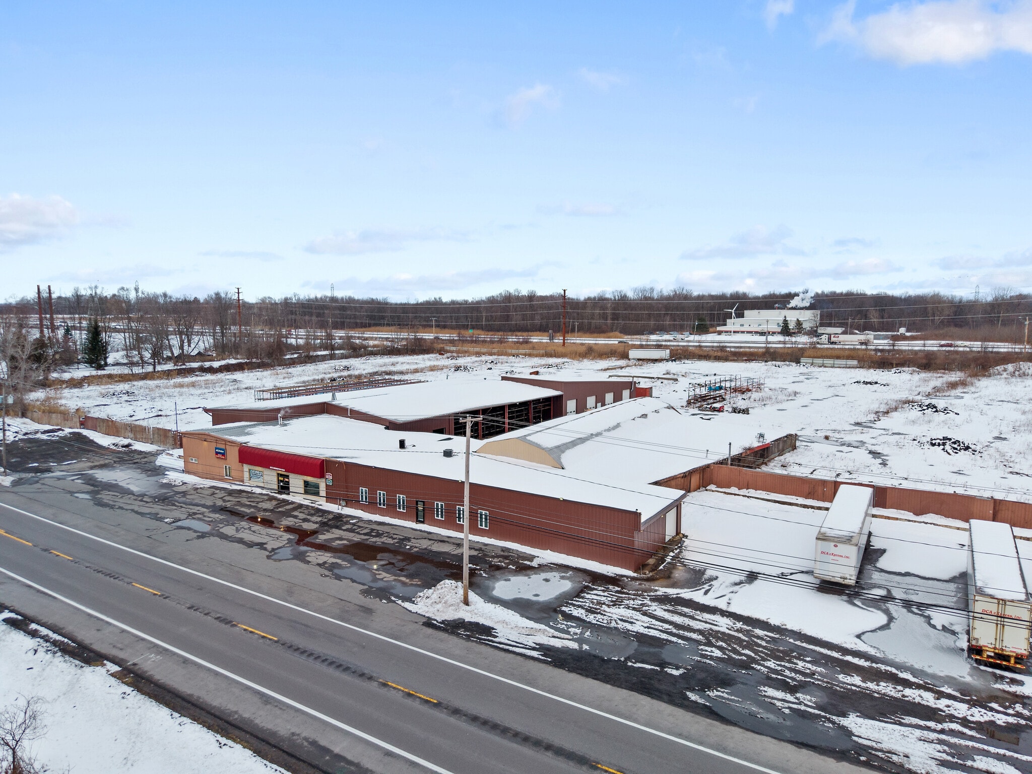 8568 Brewerton Rd, Brewerton, NY à vendre Photo principale– Image 1 sur 37