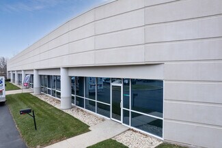 Plus de détails pour 340 Commerce Dr, Crystal Lake, IL - Industriel/Logistique à louer