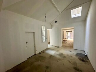 Plus de détails pour Local commercial à louer