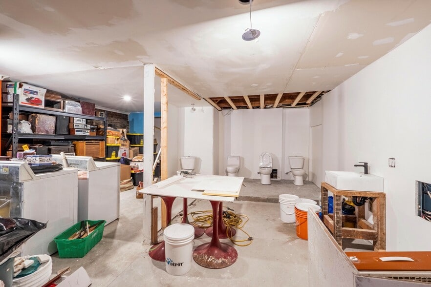 129 Rue Frontenac, Sherbrooke, QC à louer - Photo de l’immeuble – Image 3 sur 6