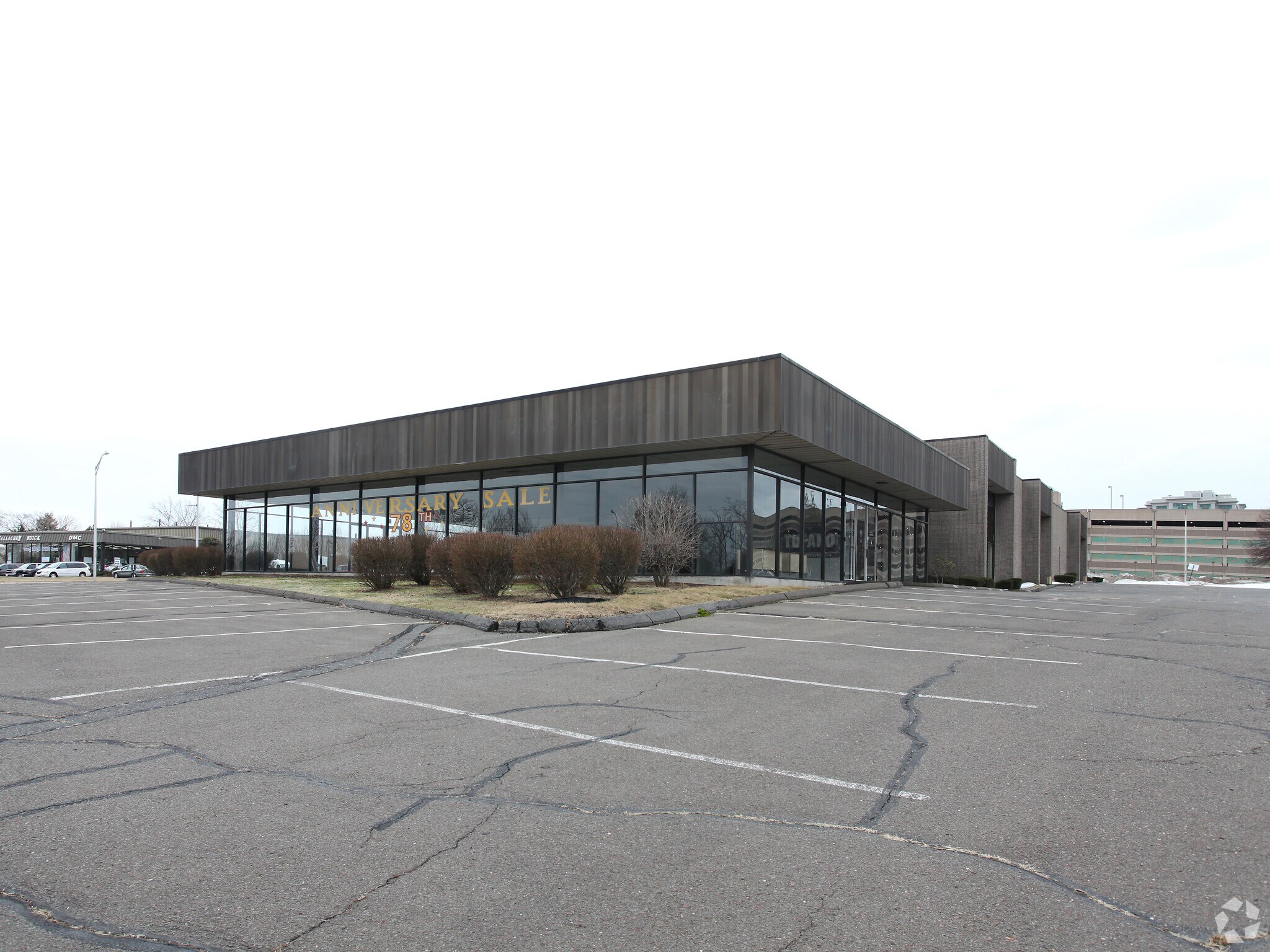 285 Columbus Blvd, New Britain, CT à louer Photo principale– Image 1 sur 8