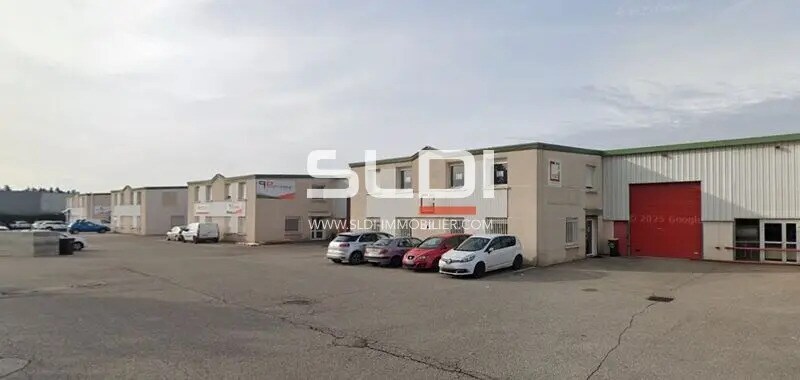 Bureau dans Chassieu à louer Photo de l’immeuble– Image 1 sur 8