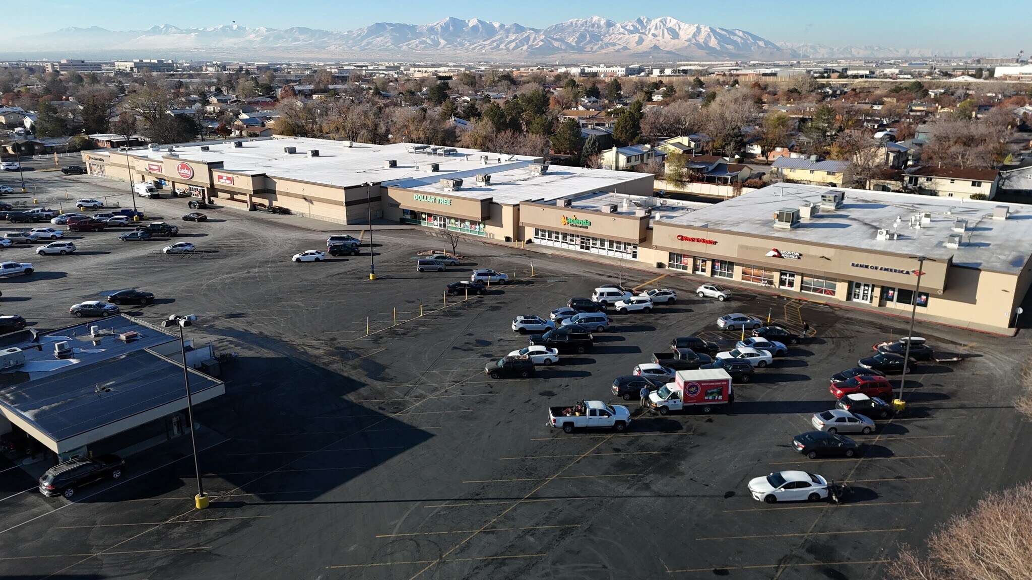 729-799 N Redwood Rd, Salt Lake City, UT à louer Photo de l’immeuble– Image 1 sur 6