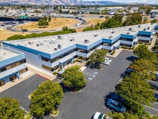 Plus de détails pour 258-280 E Gish Rd, San Jose, CA - Local d’activités à vendre