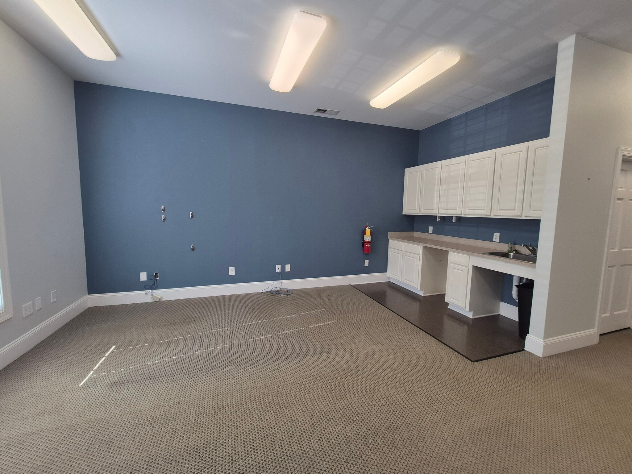 17210 Lancaster Hwy, Charlotte, NC à louer Photo de l’immeuble– Image 1 sur 6