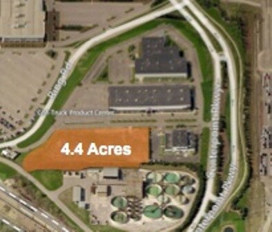 2700 Centerpoint Pky, Pontiac, MI à vendre - Photo principale – Image 1 sur 4