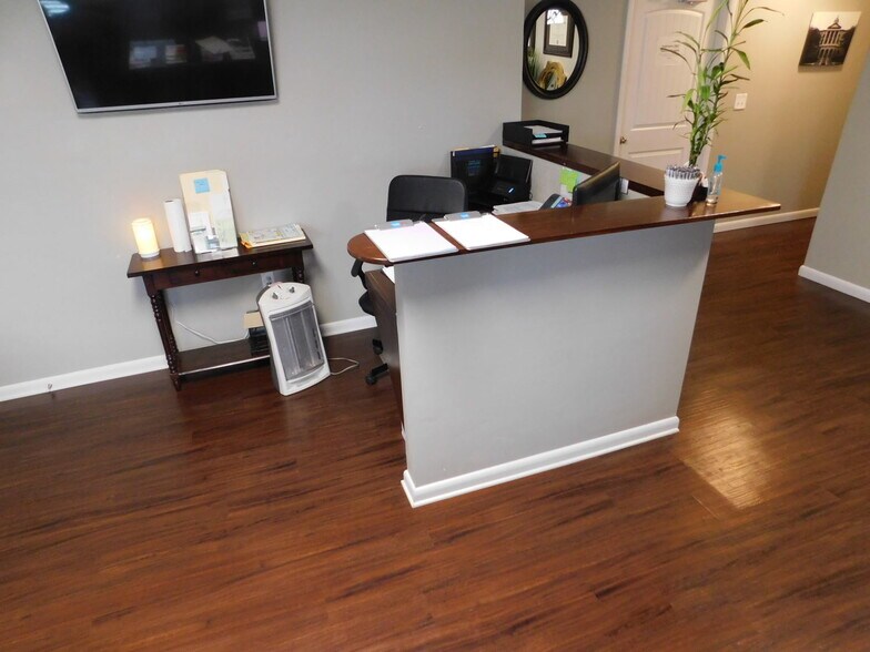 284 SW Baya Dr, Lake City, FL à vendre - Photo de l’immeuble – Image 2 sur 19