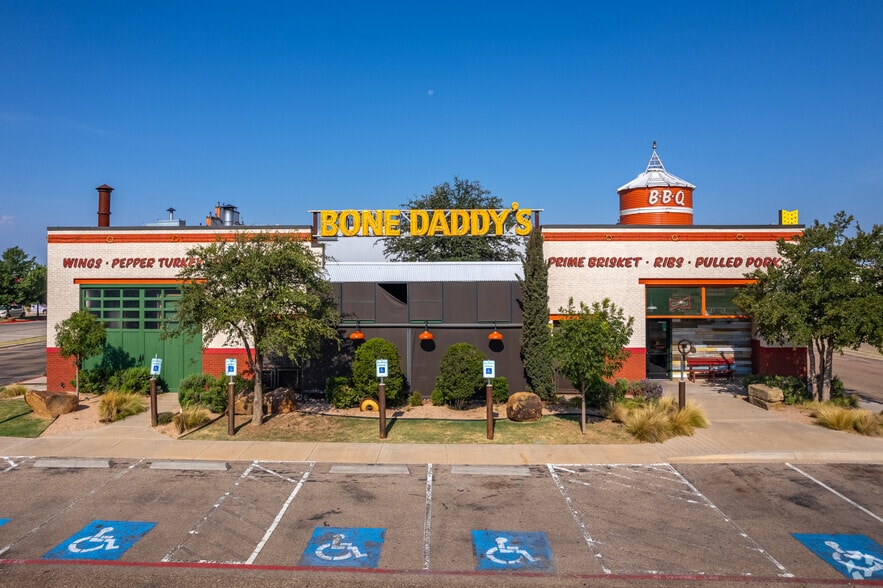 3008 W Loop 289, Lubbock, TX à louer - Photo de l’immeuble – Image 3 sur 15