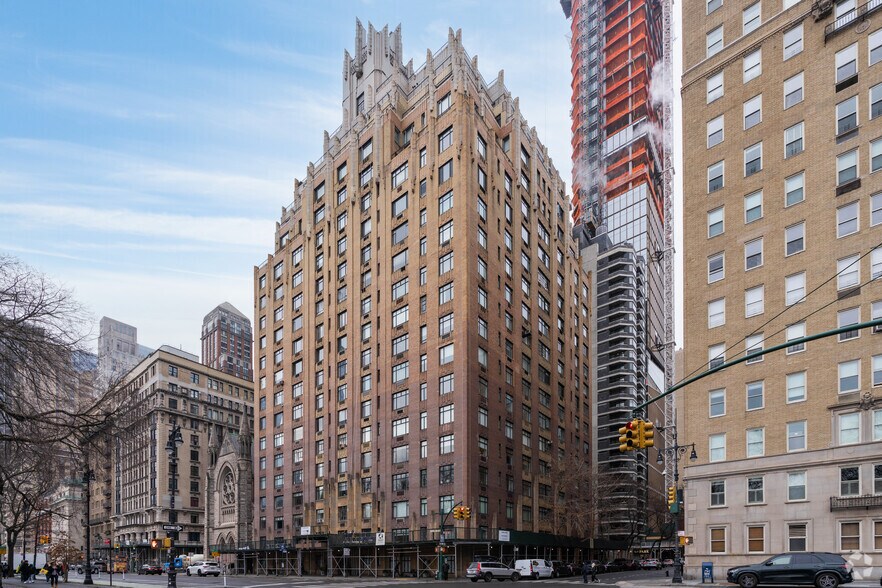 55-57 Central Park W, New York, NY à vendre - Photo principale – Image 1 sur 7